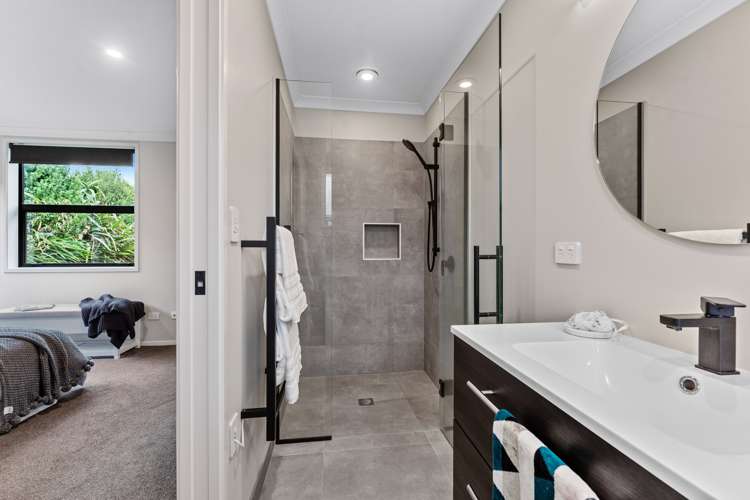 43 Rosslands Avenue Karaka_12