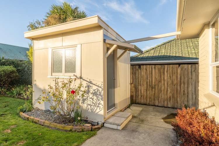 27 Hammersley Avenue Shirley_14