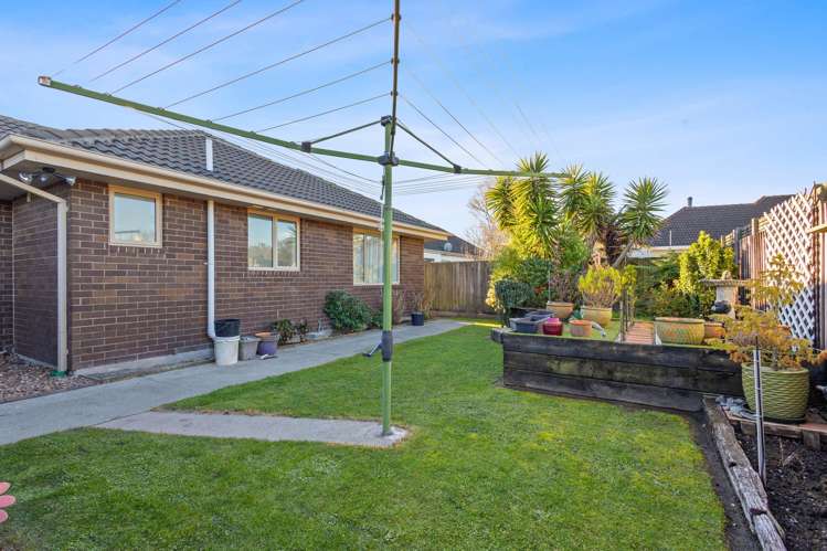 19 Springs Road Hornby_14