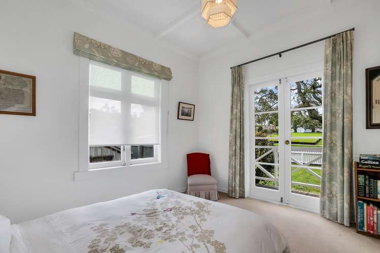 18 Oliver Street Point Chevalier_14