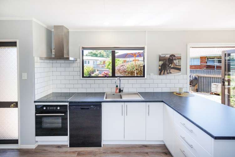 2 Higgin Place Feilding_23