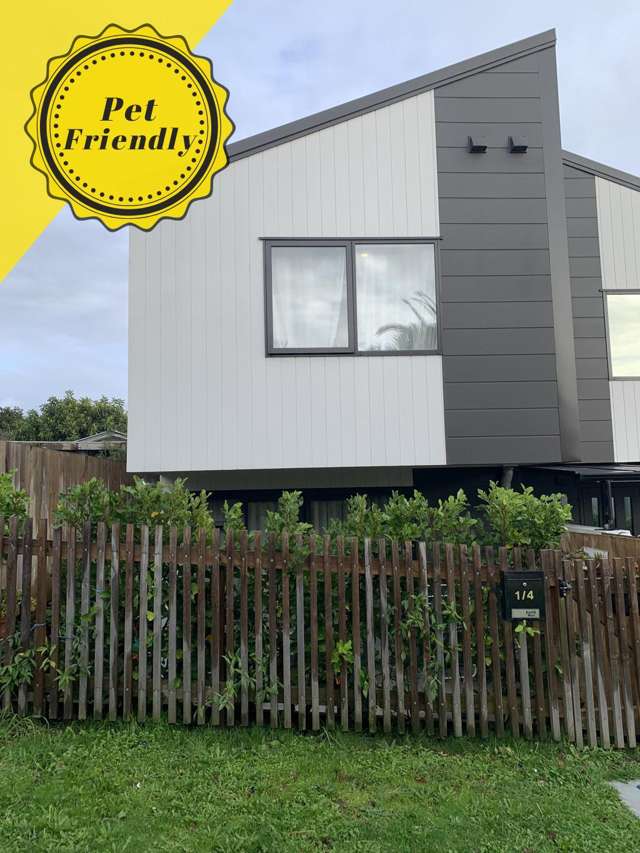 Two bedroom two bathroom furnished townhouse