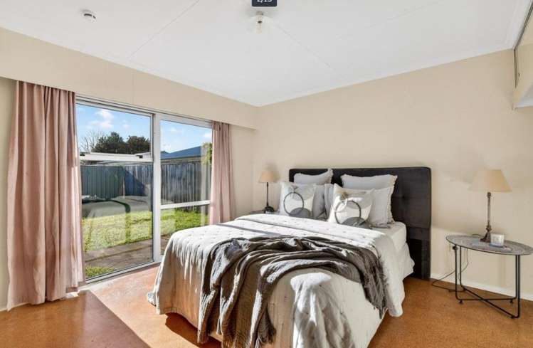 18b Barton Avenue 2105_5