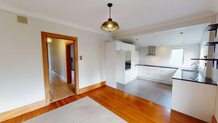 11 Hereford Street West End_2