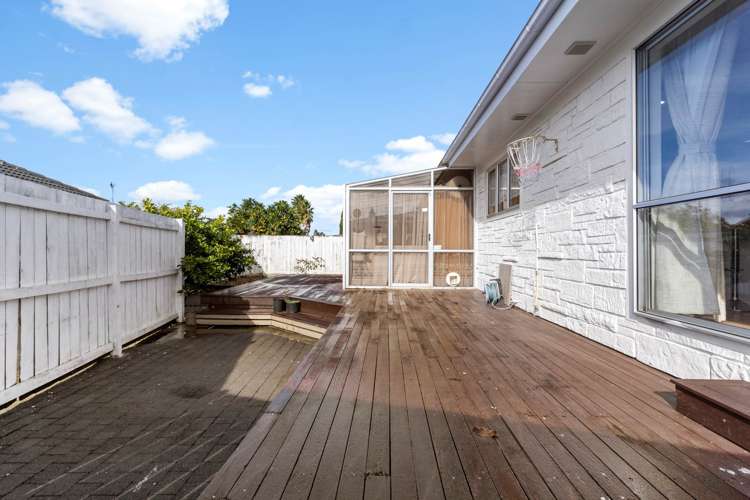 8 Cameron Street Papakura_13