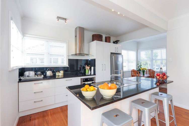 60 Mount Smart Road Onehunga_5