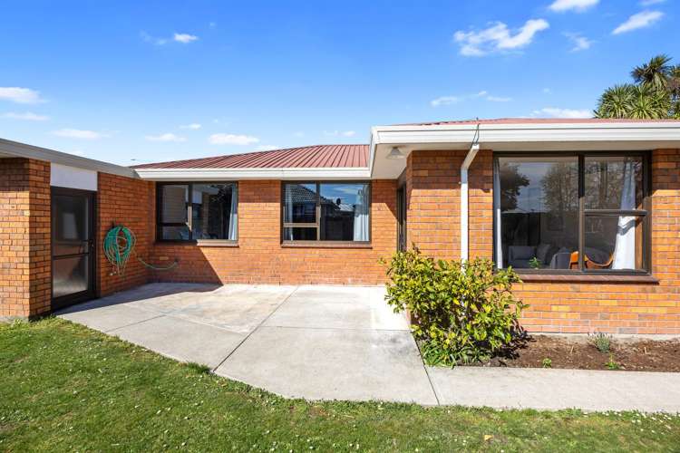 2/281 Sawyers Arms Road Bishopdale_14