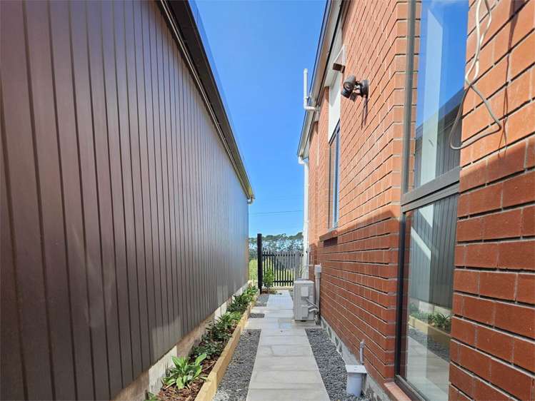 40 Paretao Street Massey_8