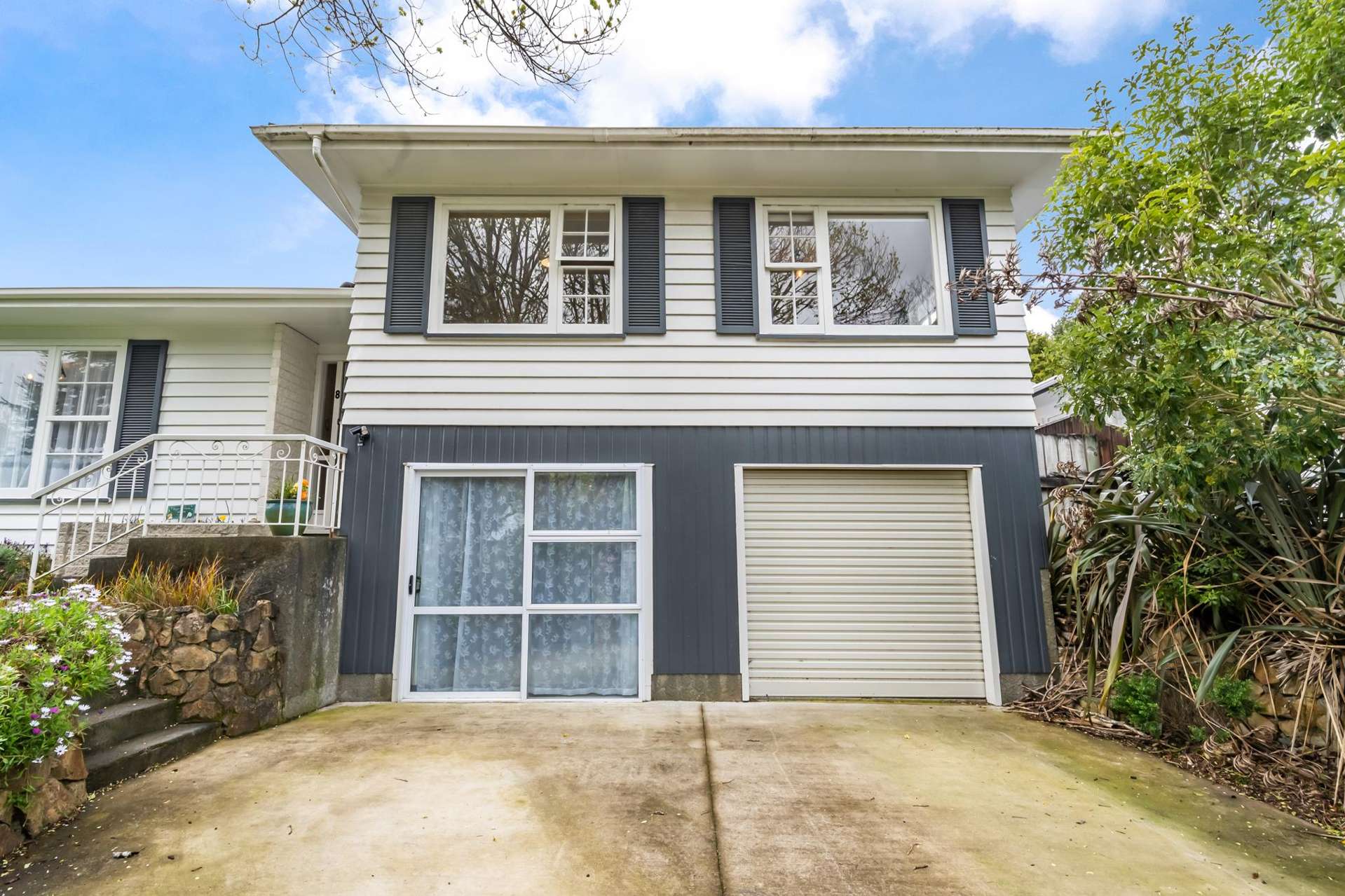 8 Montana Road Totara Park_0