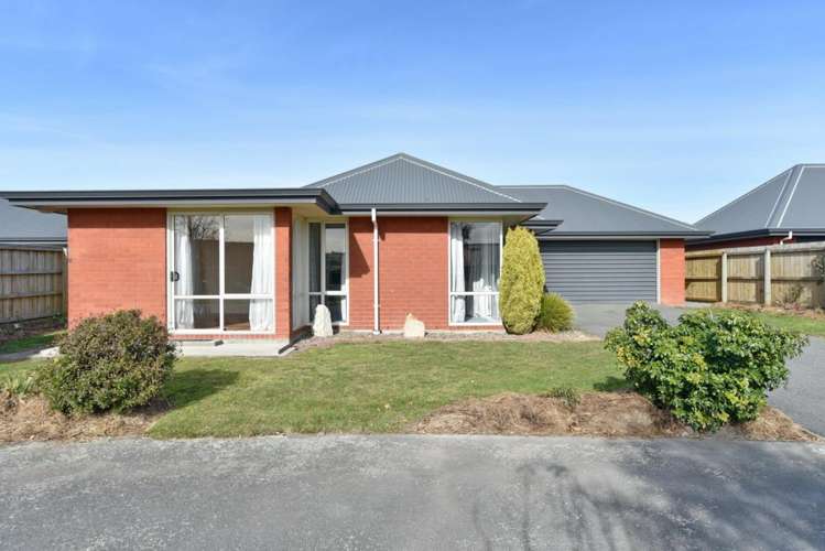 2c Hilton Drive Amberley_21