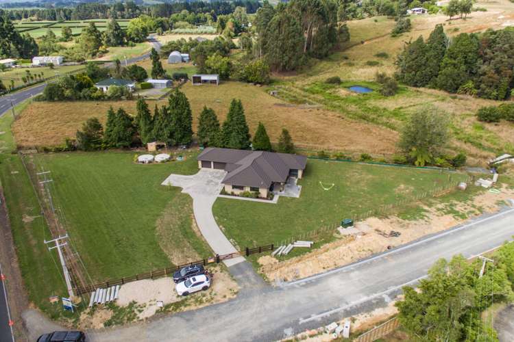 1 Glenwood Grove Whatawhata_19