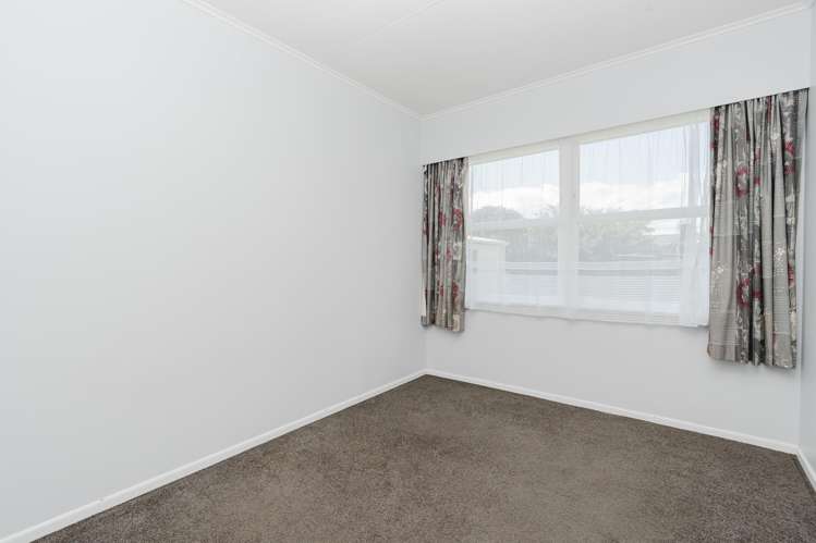 10 Erika Place Fairview Downs_14