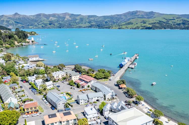 2c Church Street Akaroa_23