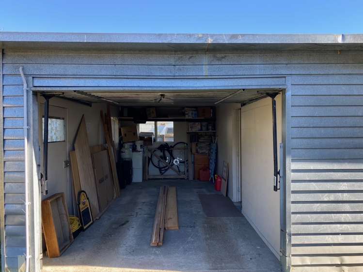 27 Main Road Luggate_12