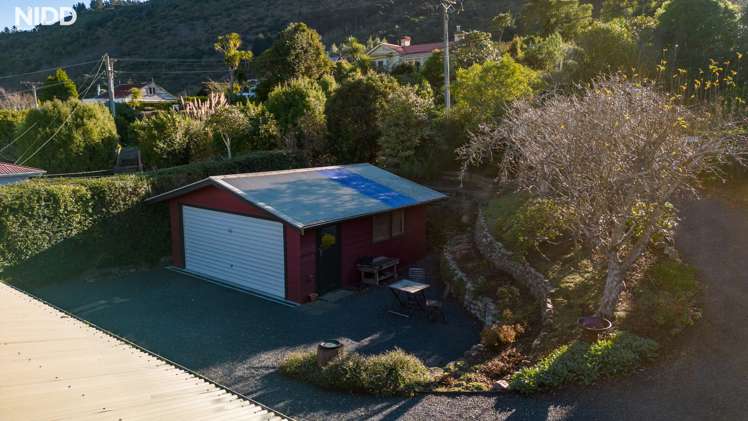 52 Kauri Street Ravensbourne_17