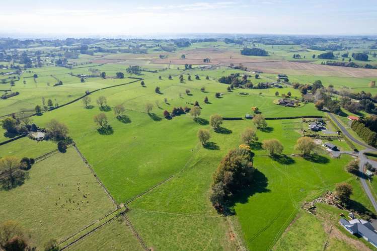 103 Jury Road Ngahinapouri_24