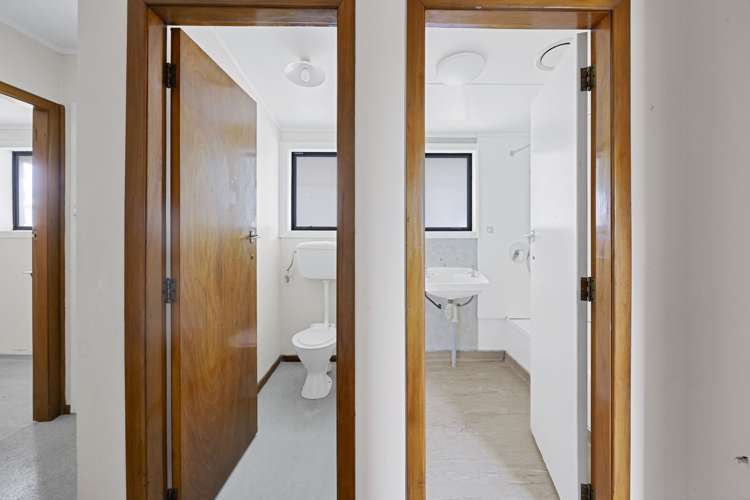 120 Broadway Waitara_9
