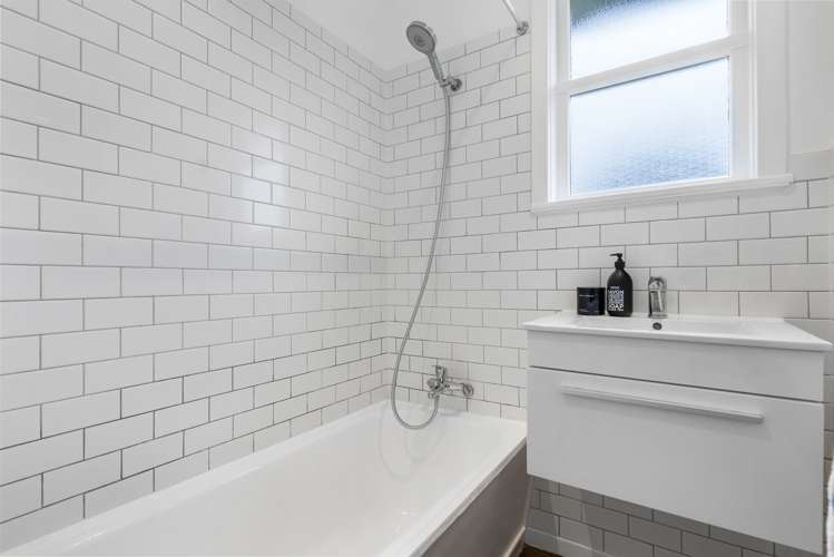 5 Houpara Street One Tree Hill_15