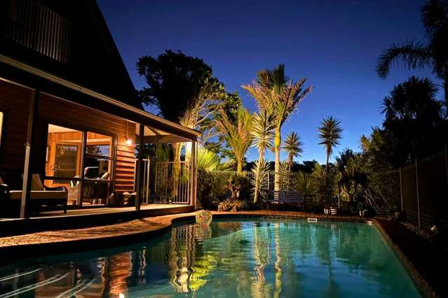 Live The Lifestyle, Unlock The Future
