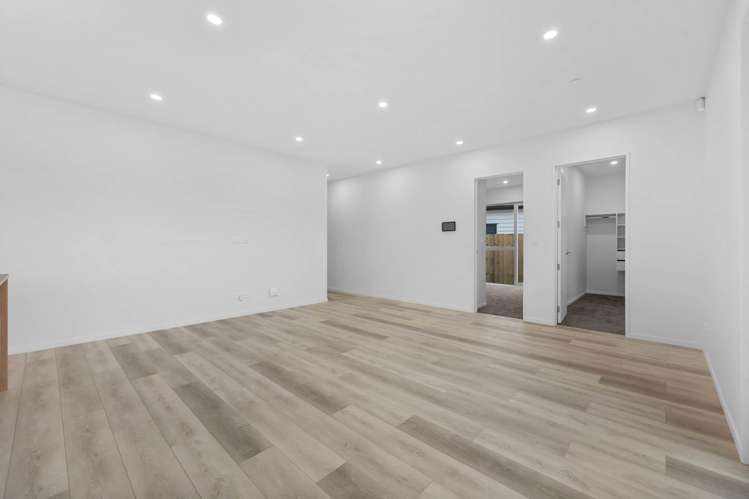 5 Tuwai Crescent Opaheke_5