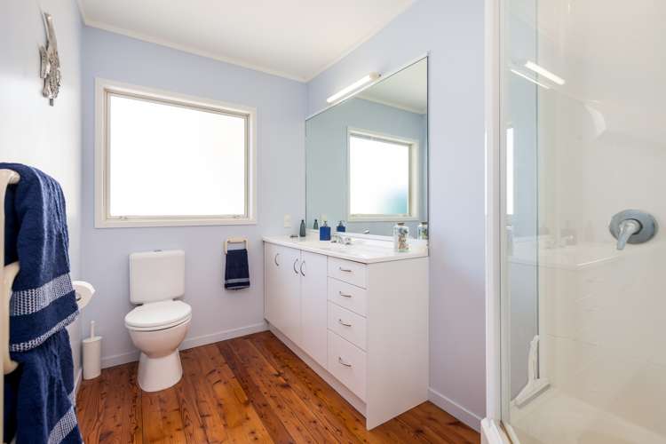 49 Kauri Road Stanmore Bay_22