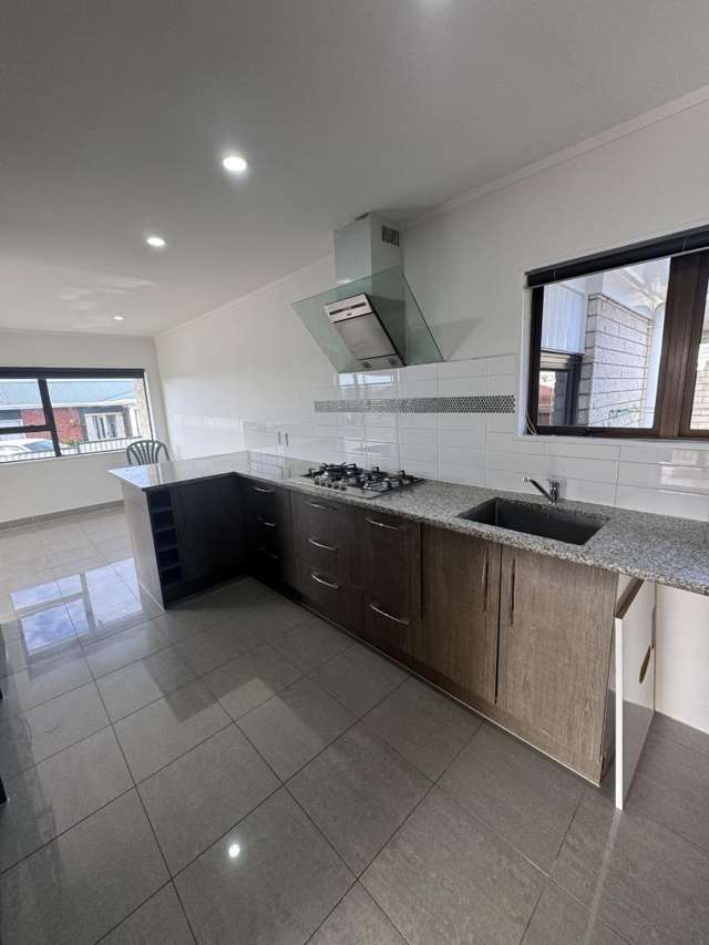 19 Butterworth Drive Glendene_3