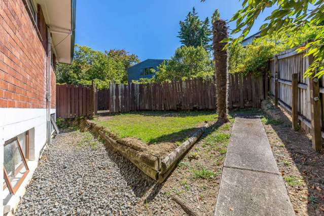 18 Florence Daly Place Mount Roskill_4