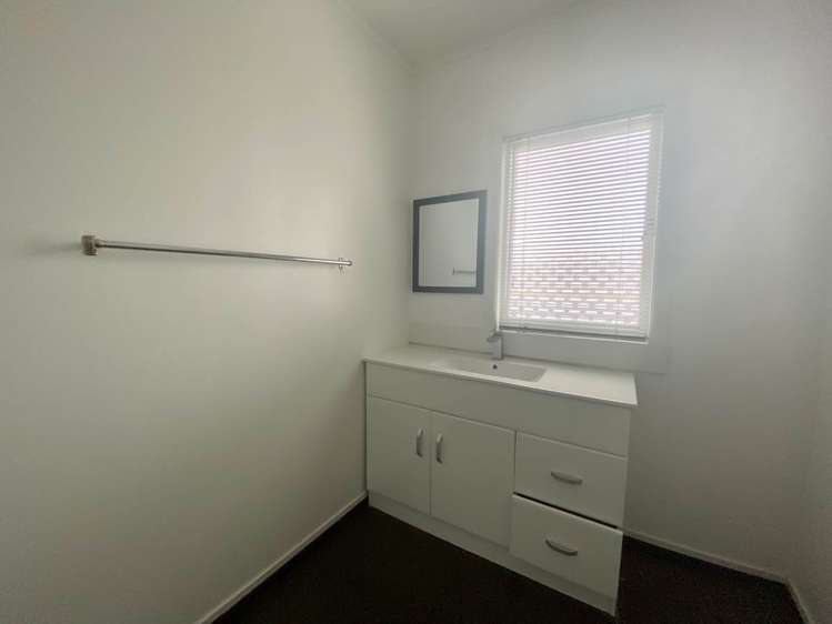 8b Frank Hewitt Street Pukekohe_9