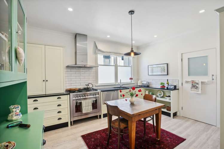11a Stowe Hill Thorndon_4