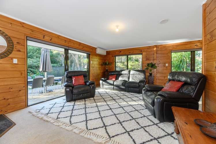 42 Atkinson Road Titirangi_5