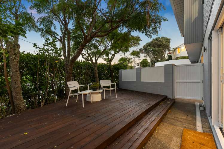 2/31B Bevyn Street Castor Bay_16