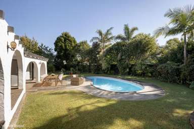 5b Peter Snell Street_1