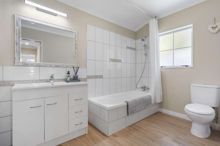 5a Wakelin Road Beachlands_17