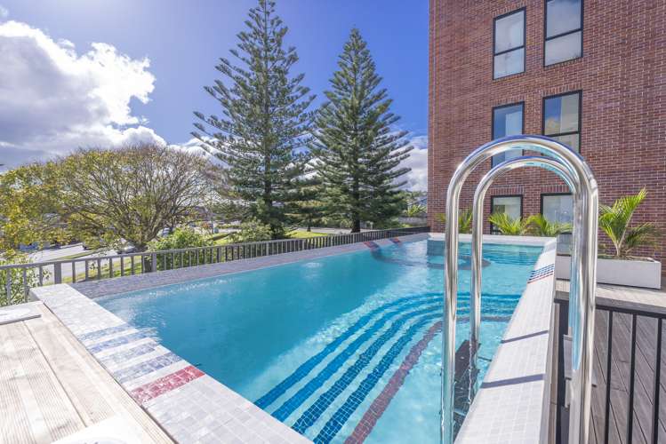 106/1817A Great North Road Avondale_9