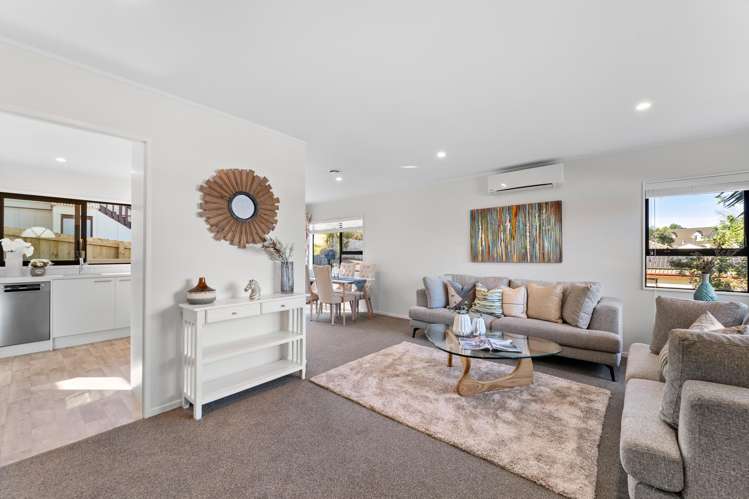 1/14 Kupari Place Totara Vale_2