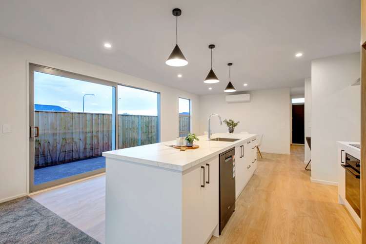 13 Cousins Street Woodend_8