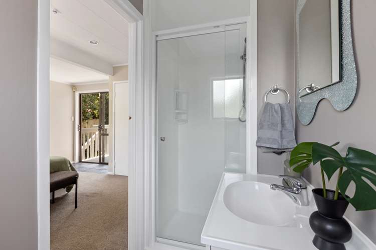 59 Brian Crescent Stanmore Bay_9