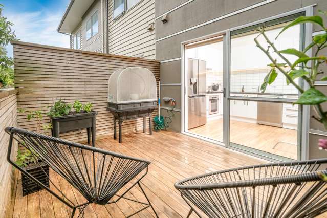 U2/123 The Parade Island Bay_3