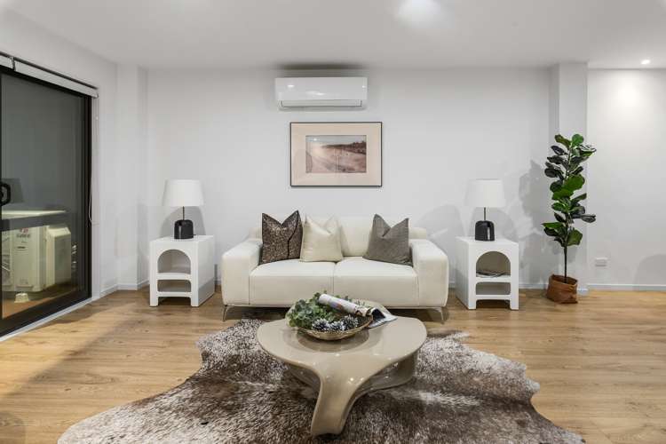 2c Fowler Street Northcote_6