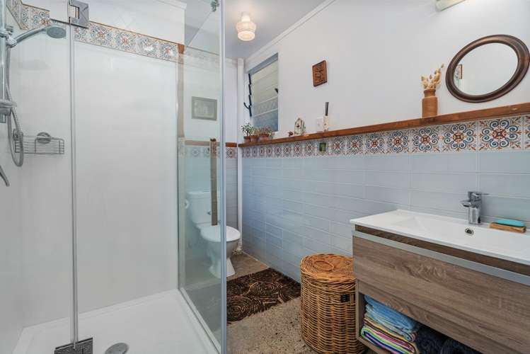 123 Main Road Tairua_28