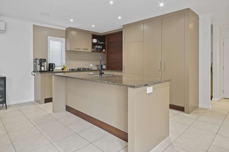 25 Bridgefield Crescent_5