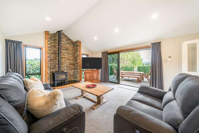 61A Colletts Road Mangaroa_2