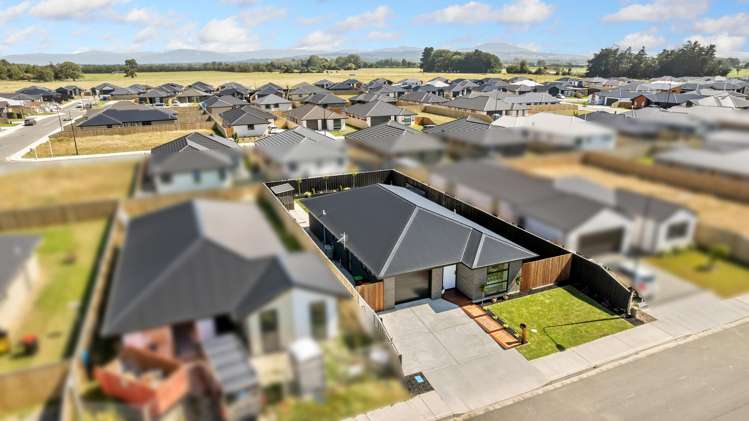 5 Cousins Street Woodend_24