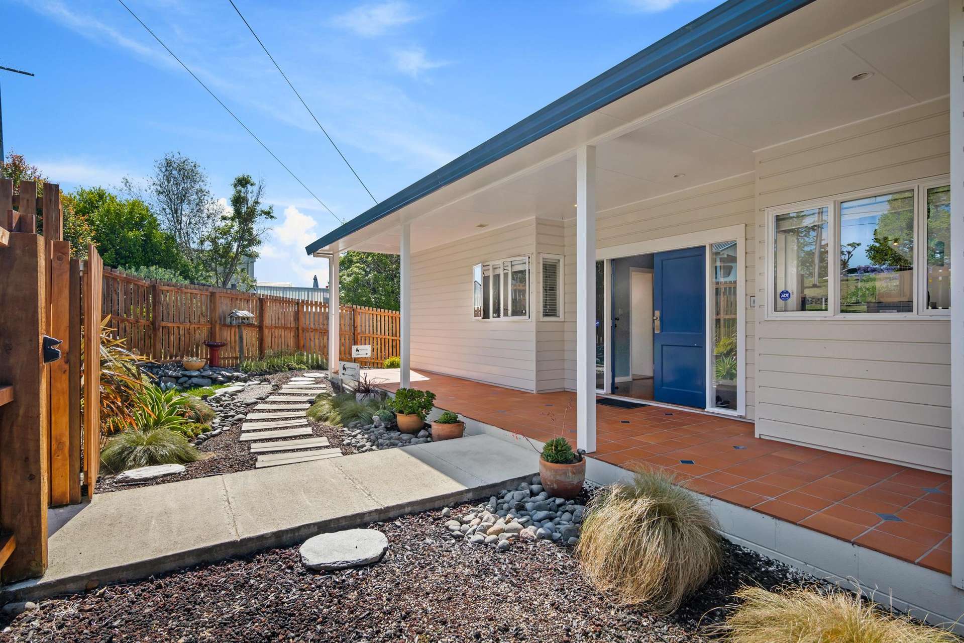 32 Bernard Magnus Lane Greenhithe_0