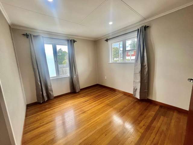 57 Beaubank Road Kelston_4