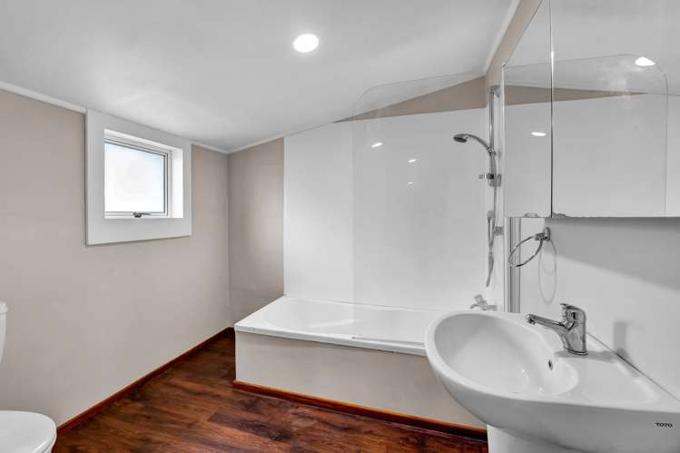 26a James Street Inglewood_15