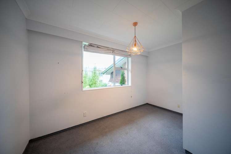 11 Miro Street Te Anau_13