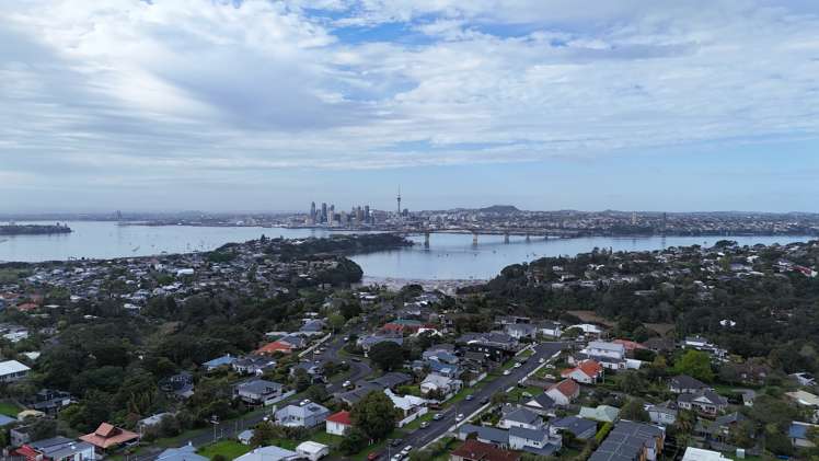 D/129 Onewa Road Northcote_6