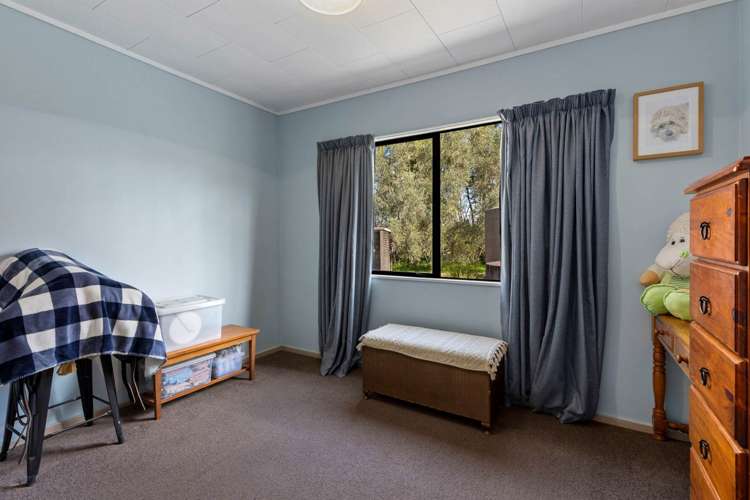 10 Lascelles Drive Dairy Flat_18