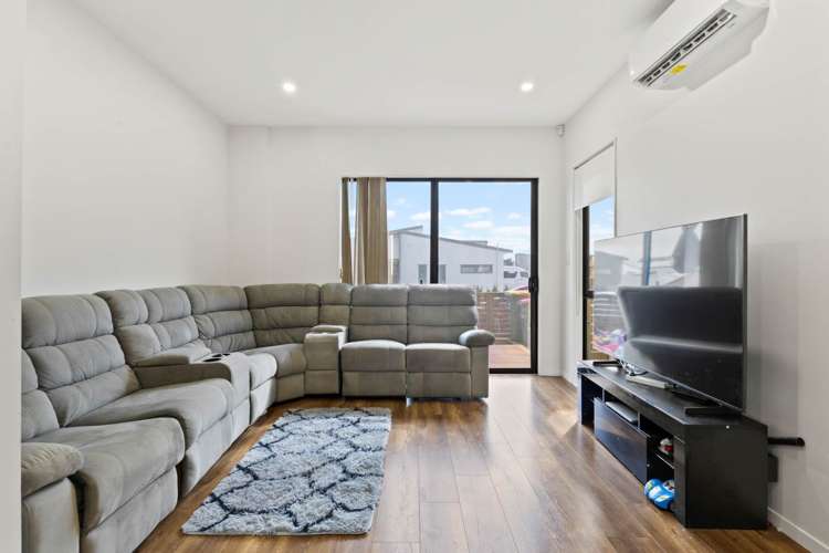 24 Parahau Road Papakura_2